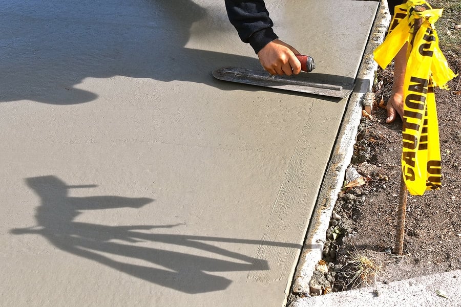 spring-concrete-contractors-sidewalks-1_orig